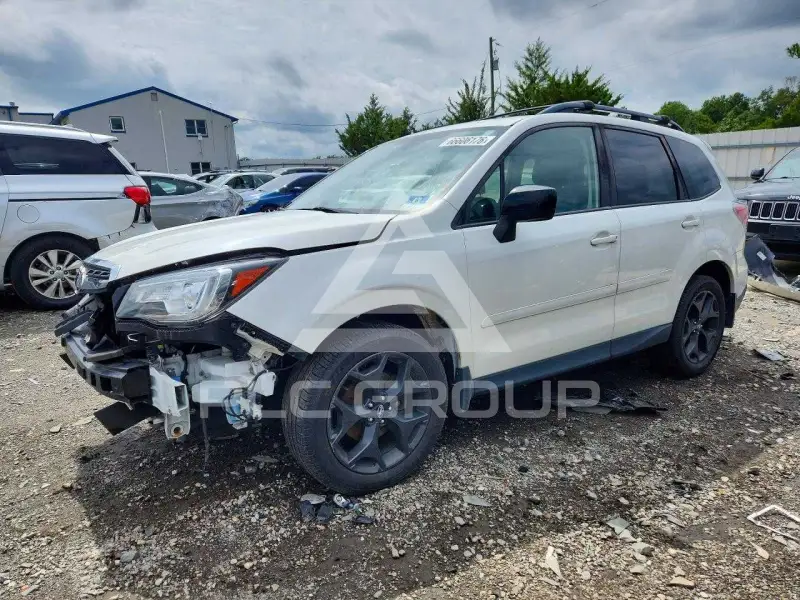2018 Subaru Forester фото