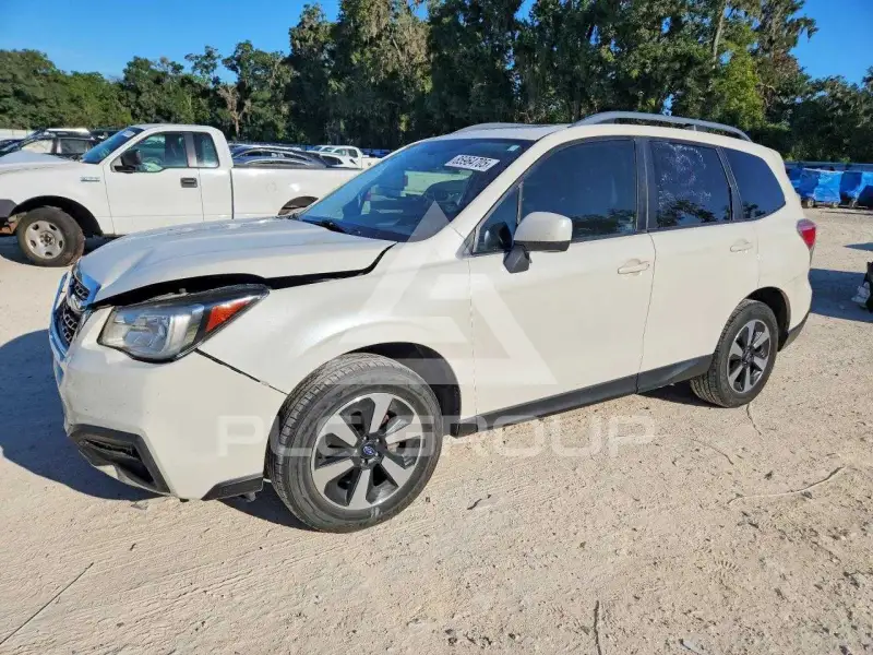 2018 Subaru Forester photo