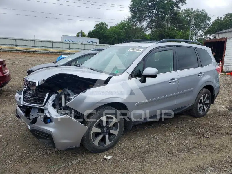 2018 Subaru Forester photo