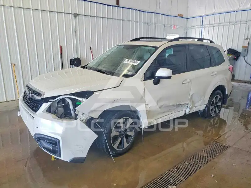 2018 Subaru Forester photo