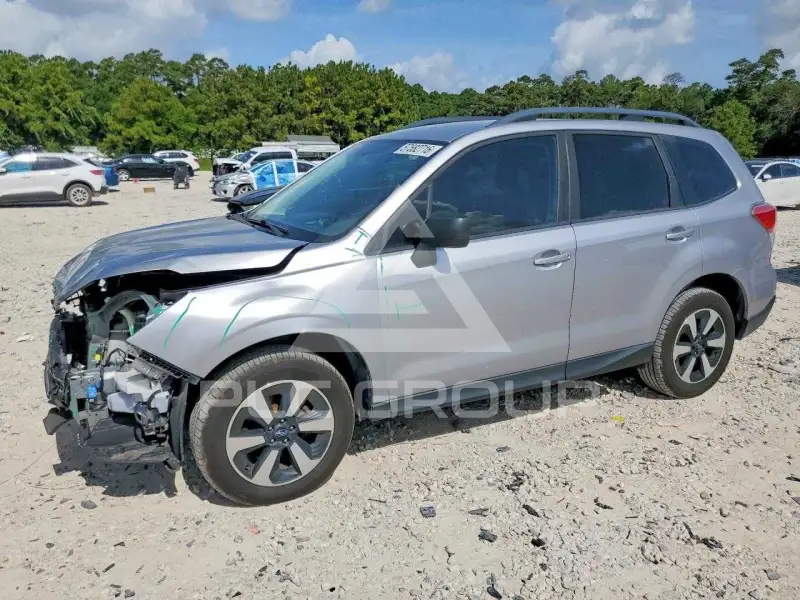 2018 Subaru Forester photo
