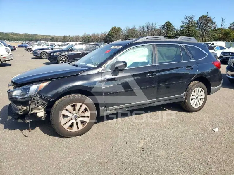 2018 Subaru Outback photo