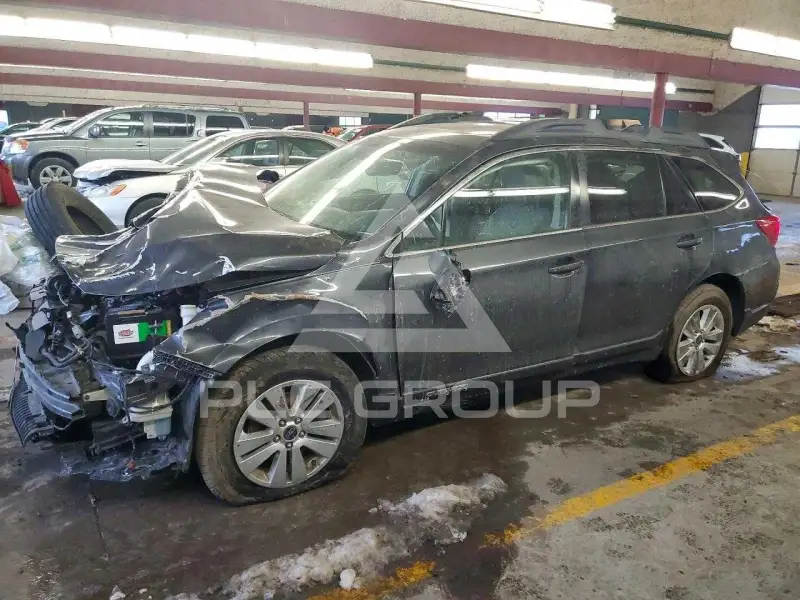 2018 Subaru Outback photo