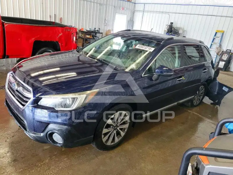 2018 Subaru Outback photo