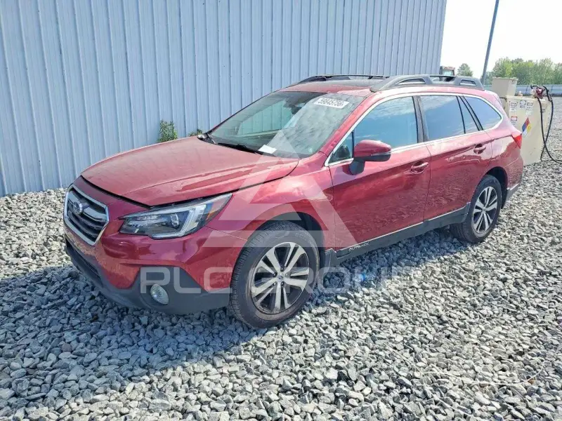 2018 Subaru Outback photo