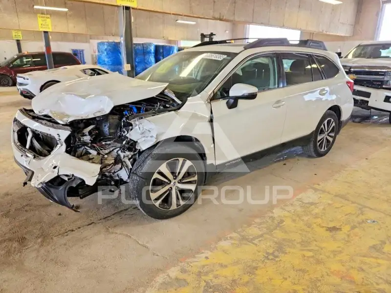 2018 Subaru Outback photo