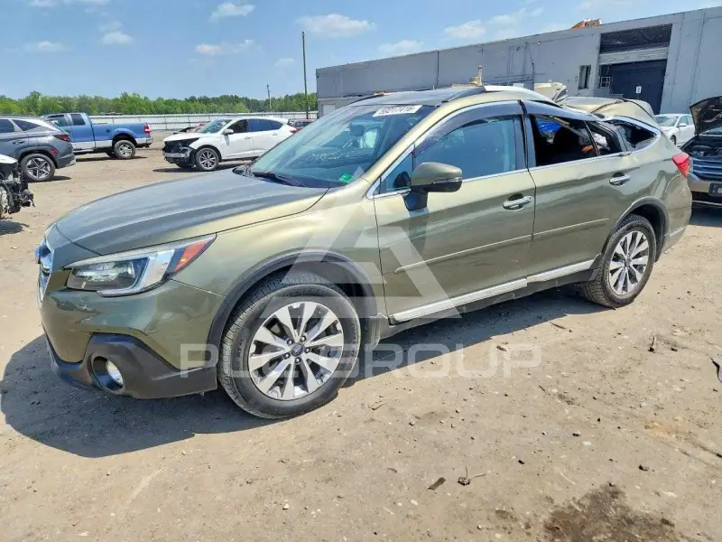 2018 Subaru Outback photo