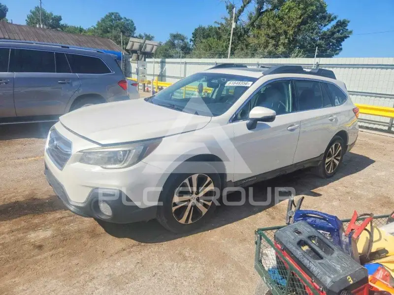 2018 Subaru Outback photo