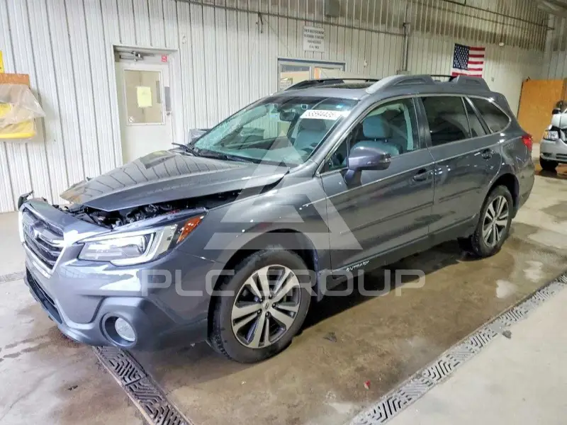 2018 Subaru Outback photo