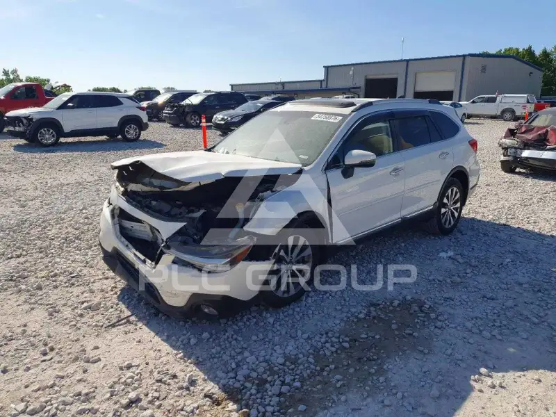 2018 Subaru Outback фото
