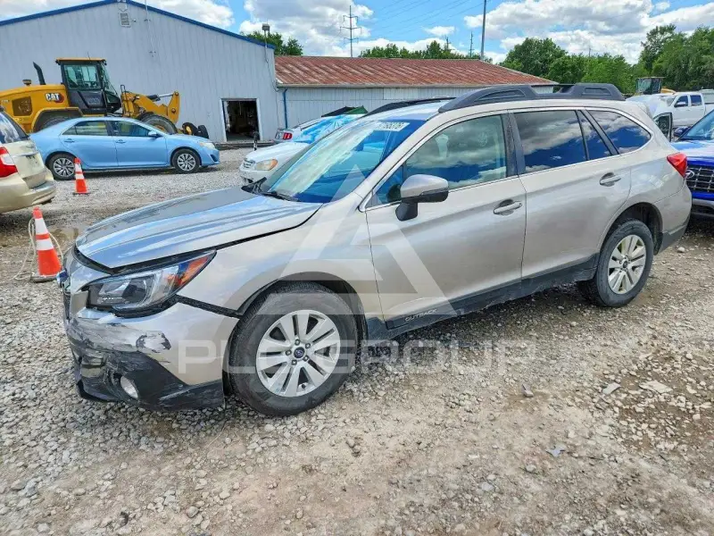 2018 Subaru Outback photo