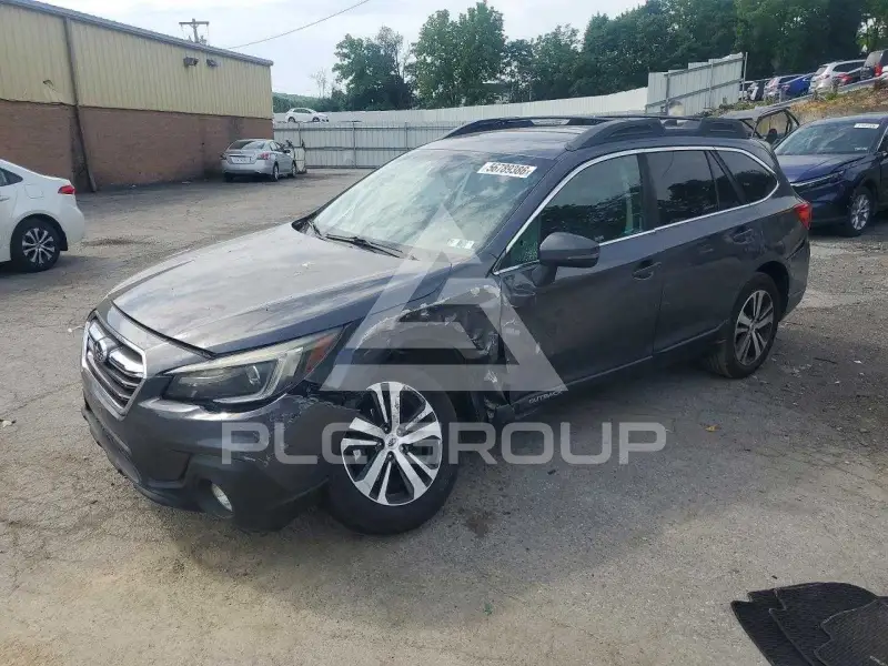 2018 Subaru Outback photo