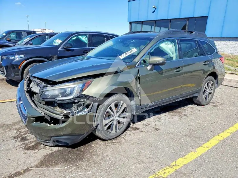 2018 Subaru Legacy photo