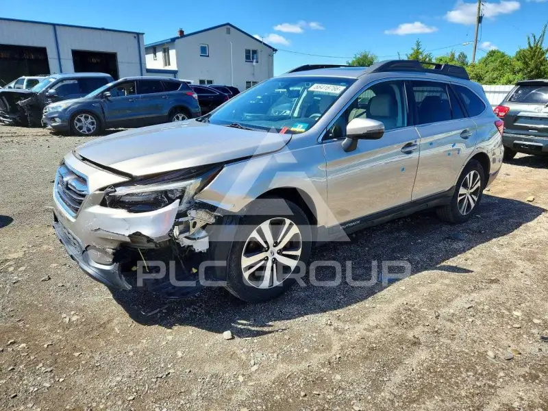 2018 Subaru Outback фото