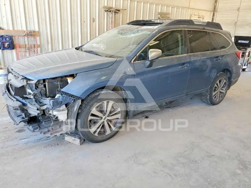 2018 Subaru Outback photo
