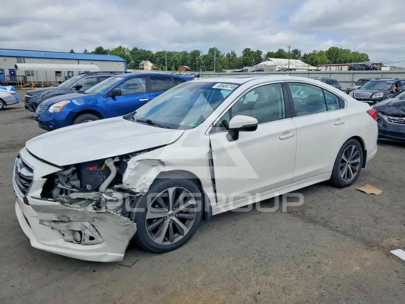 2018 Subaru Legacy photo