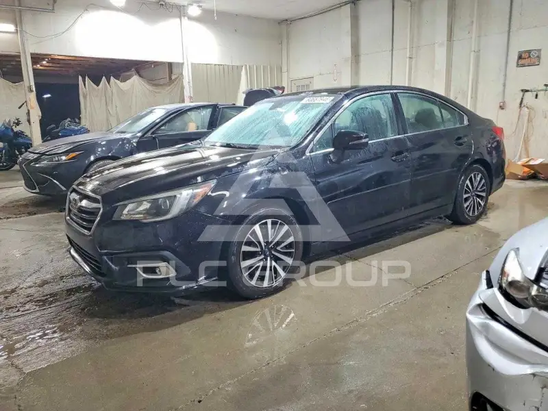 2018 Subaru Legacy photo