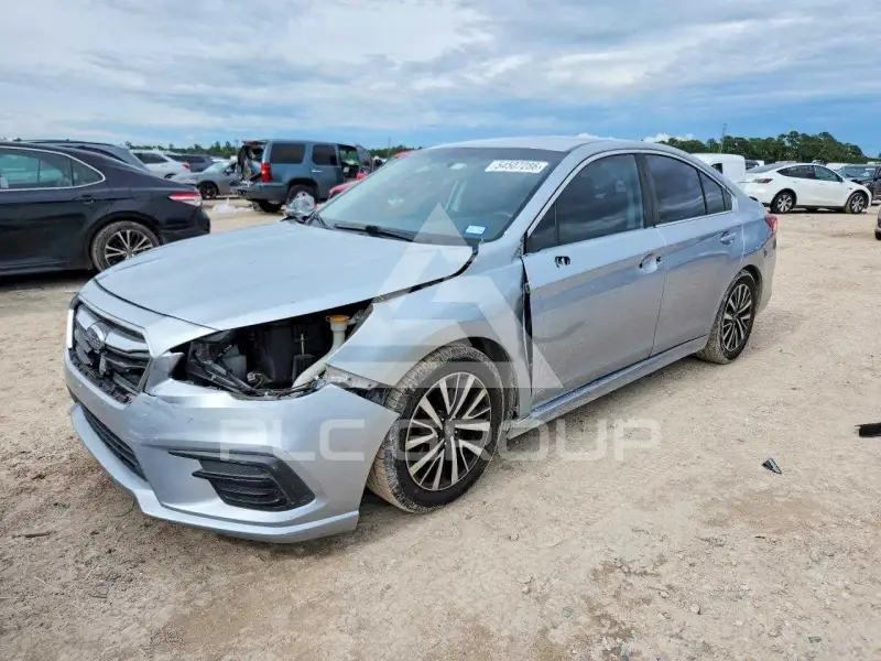 2018 Subaru Legacy photo