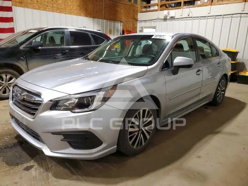 2018 Subaru Legacy photo
