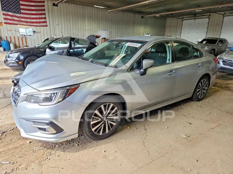 2018 Subaru Legacy фото