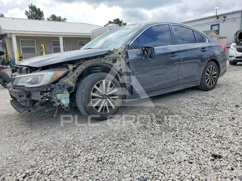 2018 Subaru Legacy photo
