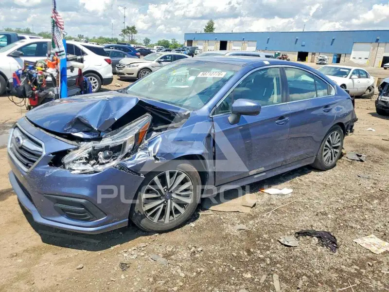 2018 Subaru Legacy photo