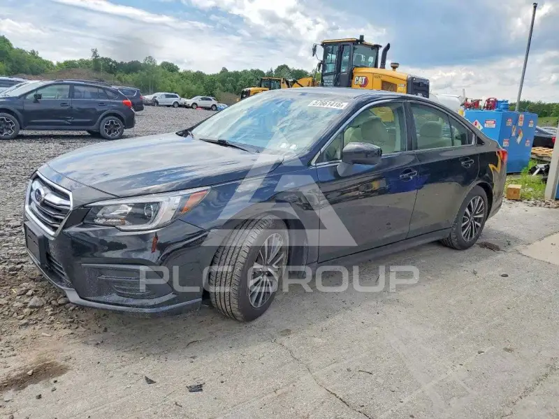 2018 Subaru Legacy photo