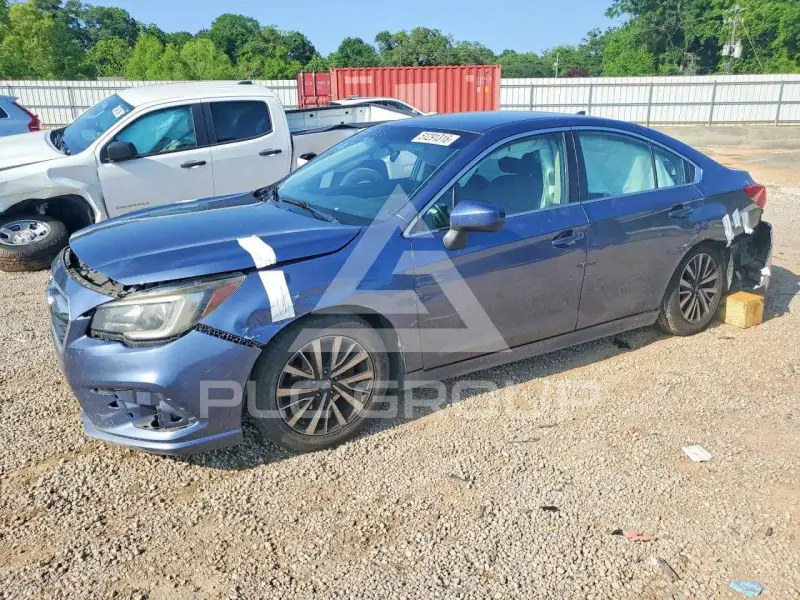 2018 Subaru Legacy photo