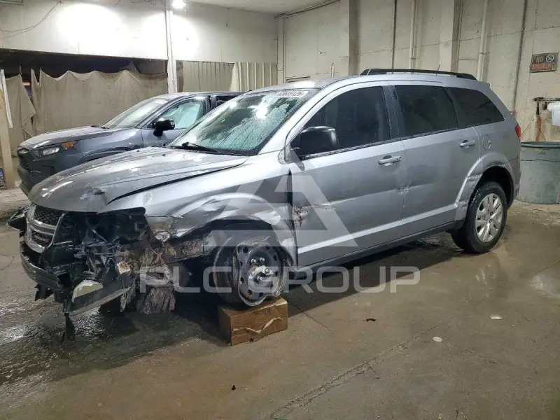 2018 Dodge JOURNEY photo