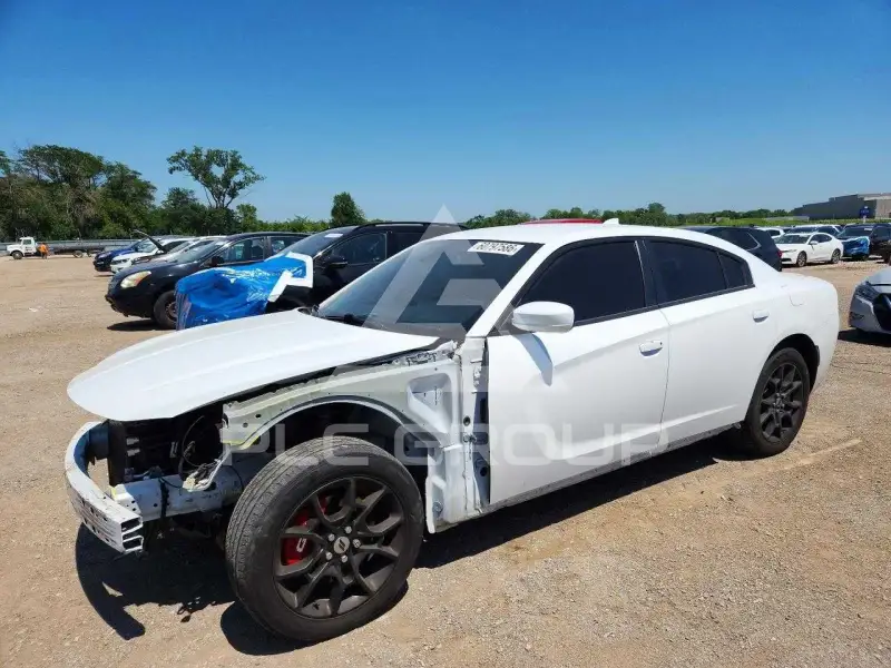 2018 Dodge CHARGER фото