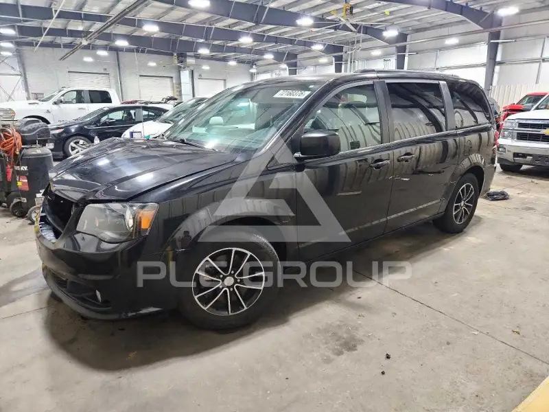 2018 Dodge CARAVAN фото