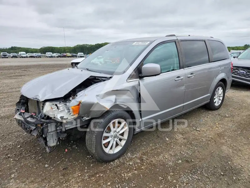 2018 Dodge CARAVAN фото