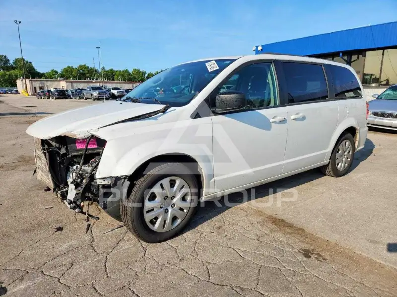 2018 Dodge CARAVAN фото