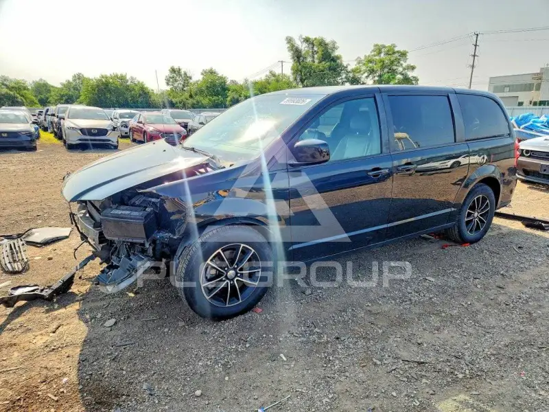 2018 Dodge CARAVAN фото