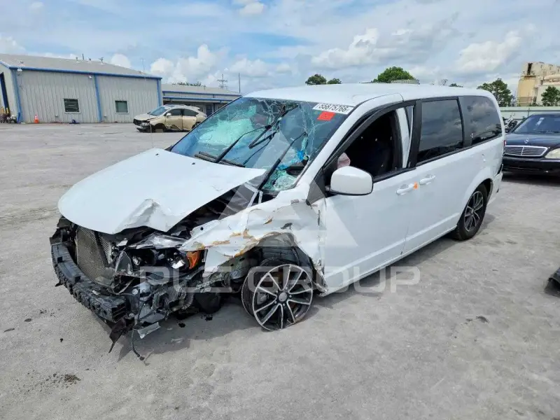 2018 Dodge CARAVAN photo