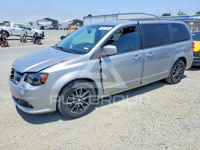 2018 Dodge CARAVAN фото