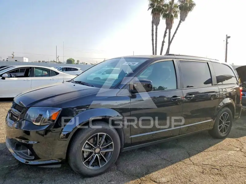 2018 Dodge CARAVAN photo