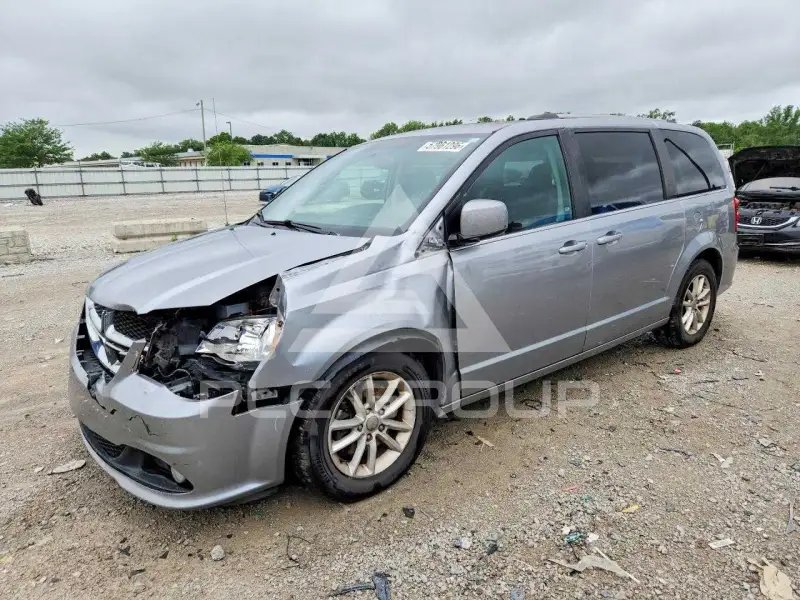 2018 Dodge CARAVAN фото
