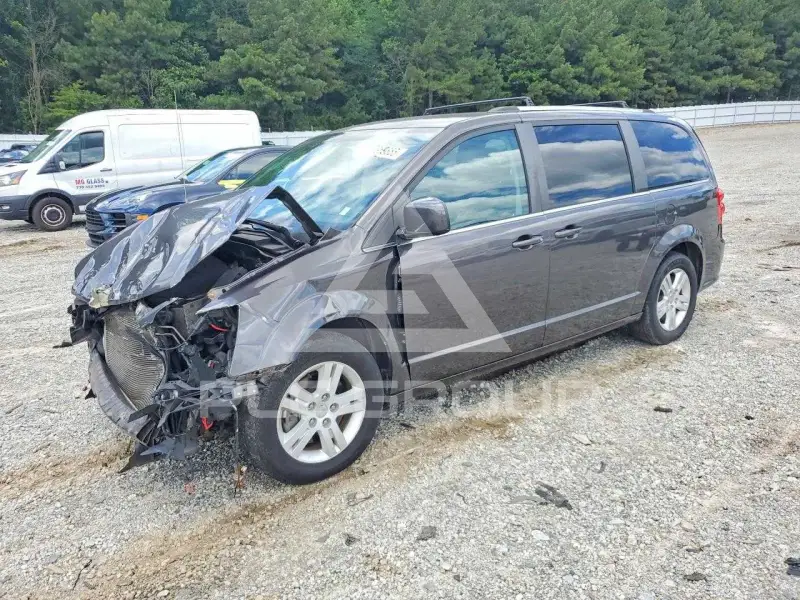 2018 Dodge CARAVAN фото