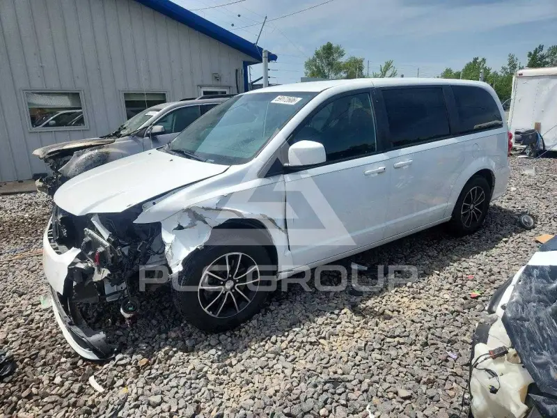 2018 Dodge CARAVAN фото