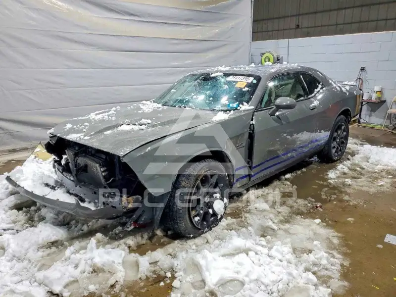 2018 Dodge CHALLENGER photo