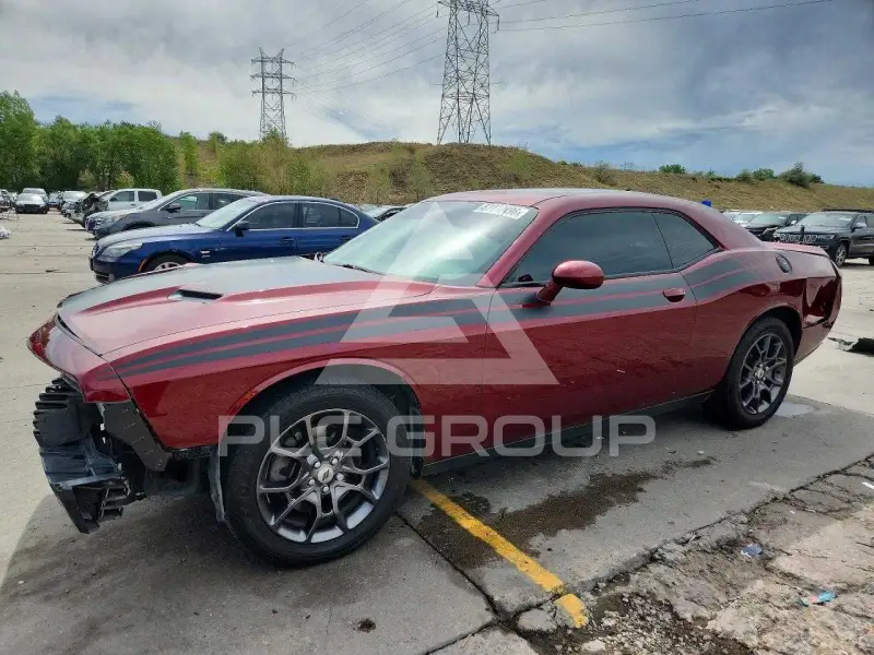 2018 Dodge CHALLENGER фото