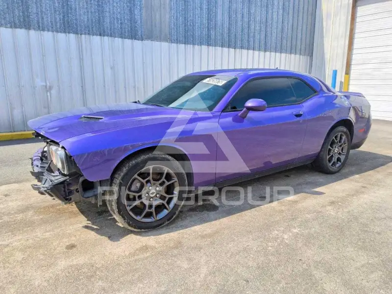 2018 Dodge CHALLENGER photo