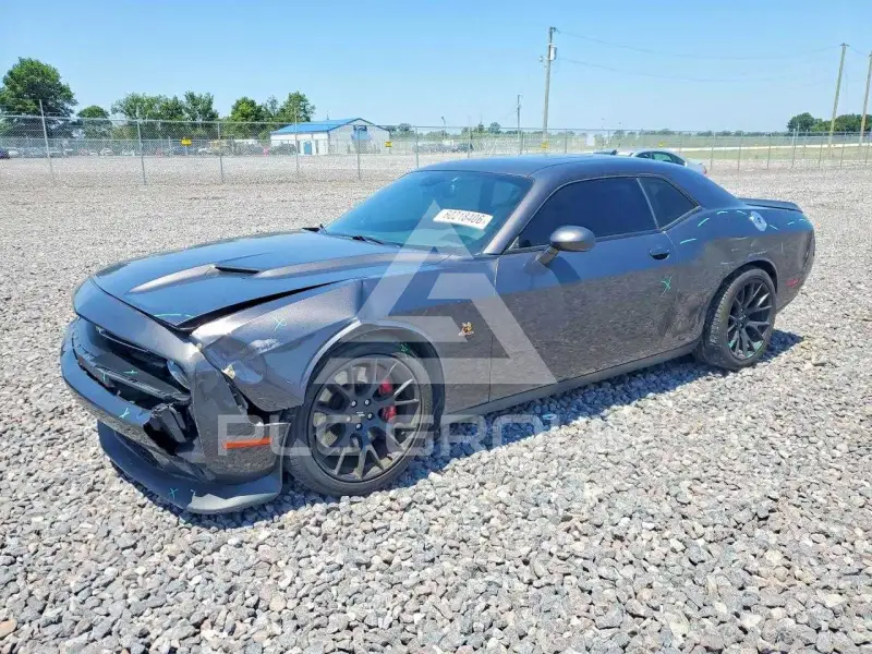2018 Dodge CHALLENGER фото