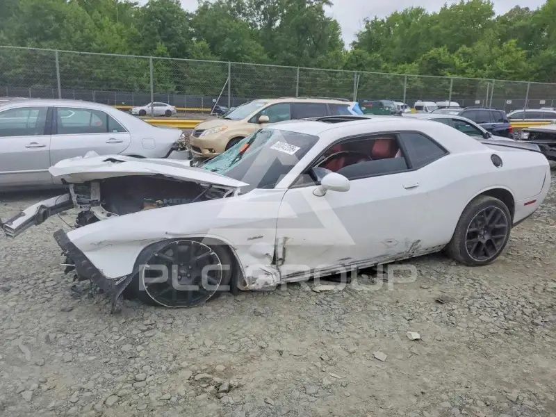 2018 Dodge CHALLENGER фото