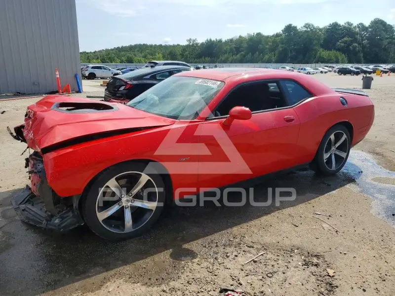 2018 Dodge CHALLENGER фото