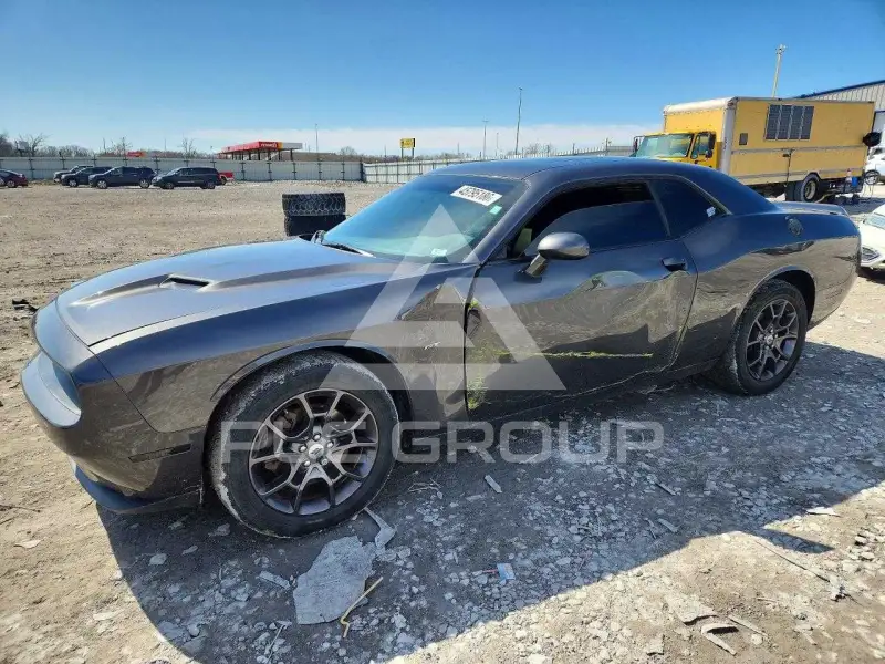 2018 Dodge CHALLENGER фото