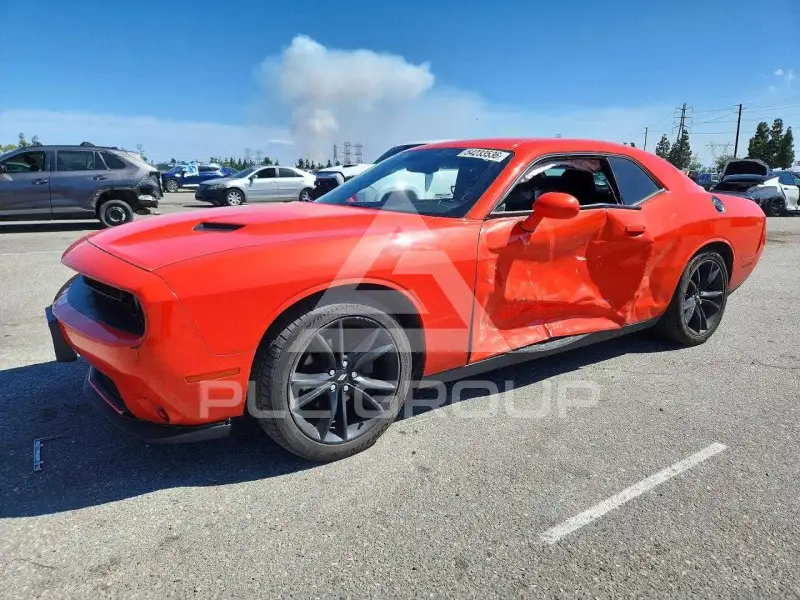 2018 Dodge CHALLENGER photo