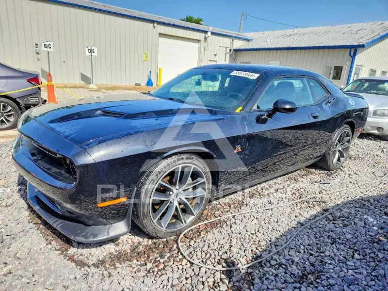 2018 Dodge CHALLENGER фото