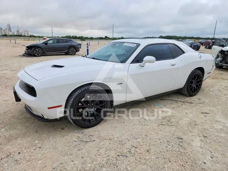2018 Dodge CHALLENGER photo